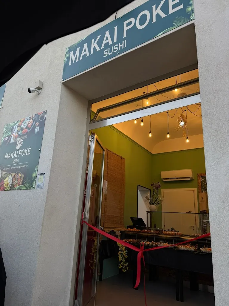 Makai poke restaurant in Faro Superiore