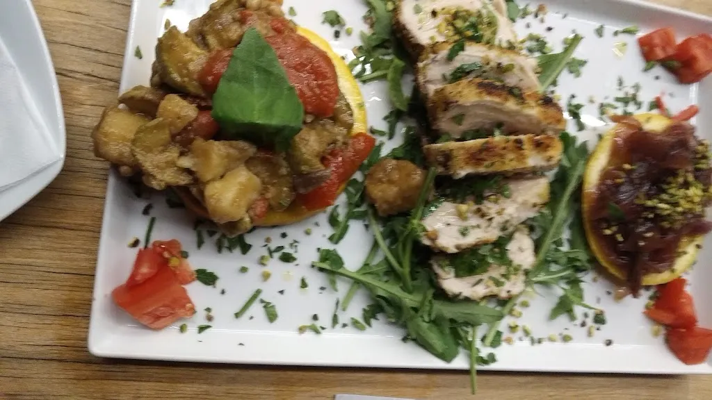 Ayelet Sachto_Barrracuda_Faro Superiore_review