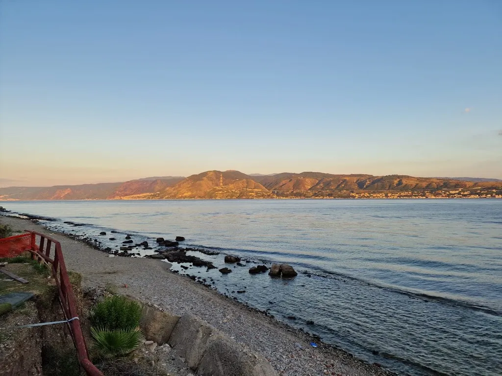 Ritrovo Km Zero_Faro Superiore_slider_image_2