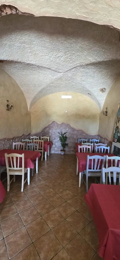 Jadranka Repac_Antichi Muri_Forza d'Agrò_review