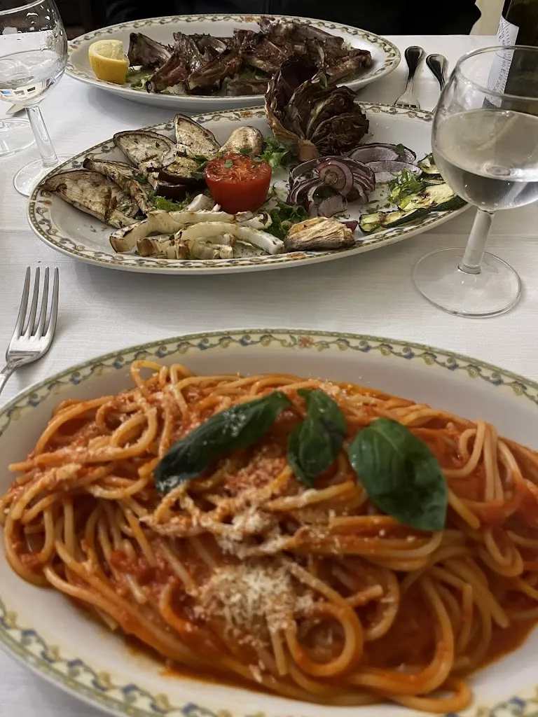 Amy Thompson_'O Dammuseddu_Forza d'Agrò_review