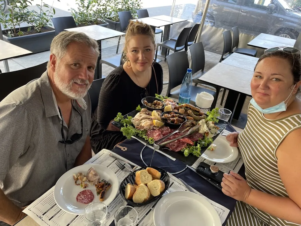 Deena Latargia_Di Peri Carni & Food Steakhouse_Ficarazzi_review