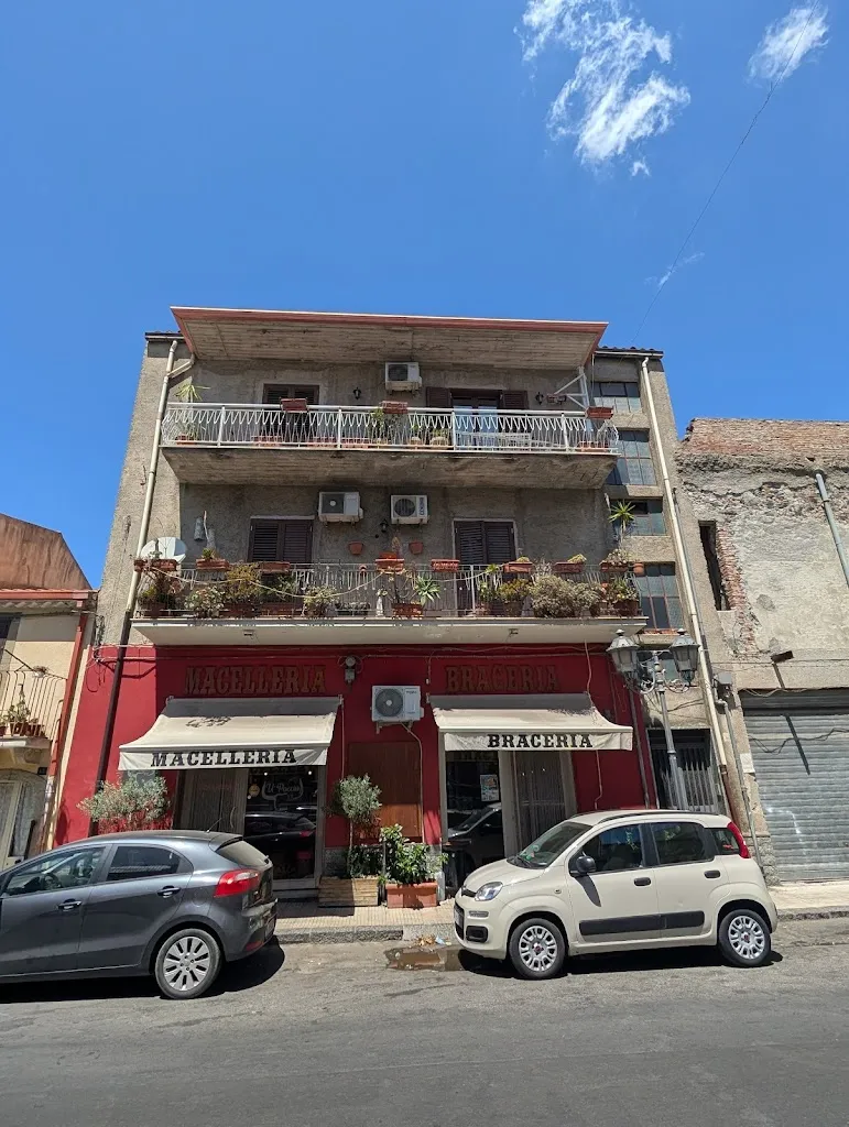 J Albert_Macelleria Braceria 