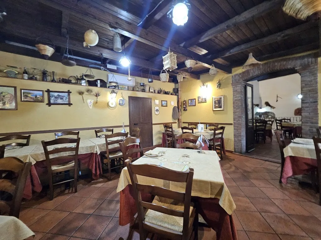 Ritrovo La Macina restaurant in Frazzanò