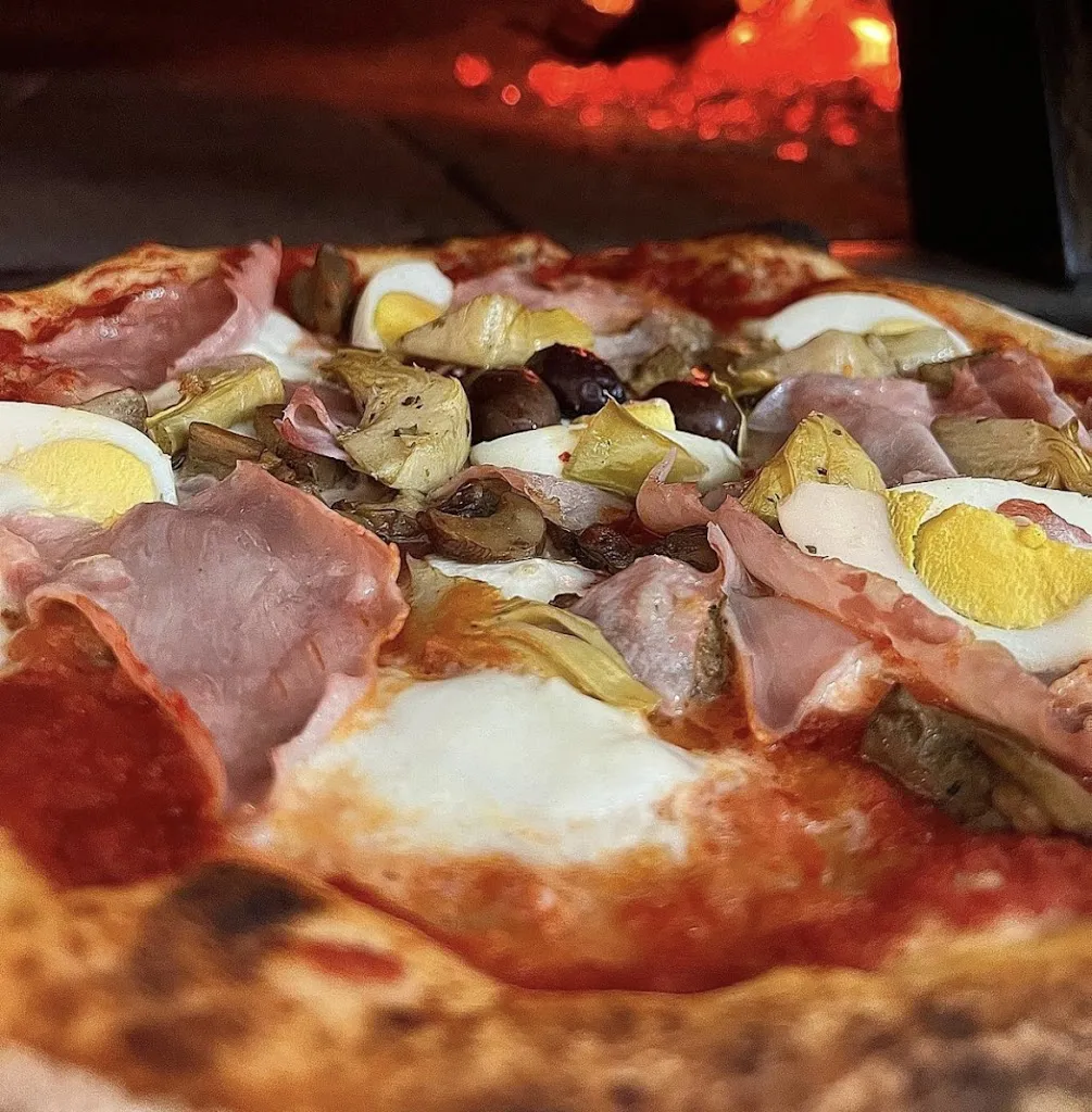 Bella Ristorante Pizzeria Bar_Fiumefreddo Sicilia_slider_image_2