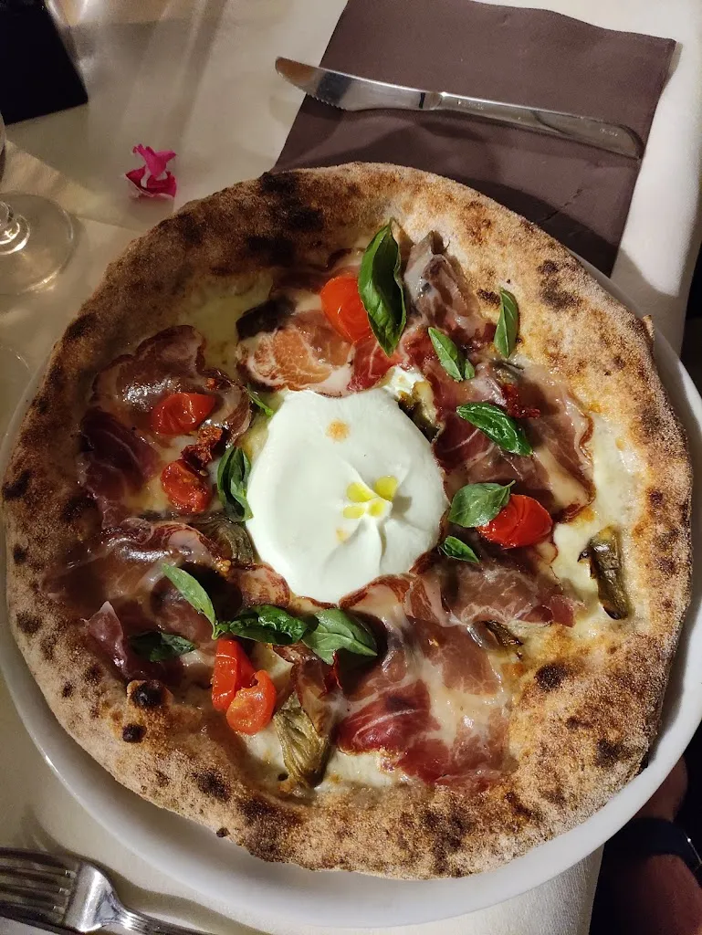 Menu_De Natale Pizza e Cucina_Fiumefreddo Sicilia_image_5