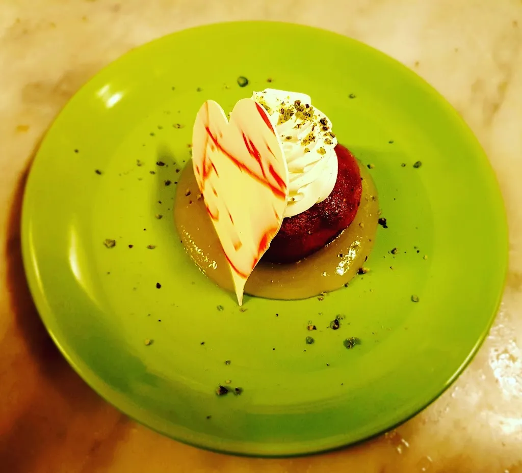 De Natale Pizza e Cucina_Fiumefreddo Sicilia_slider_image_3