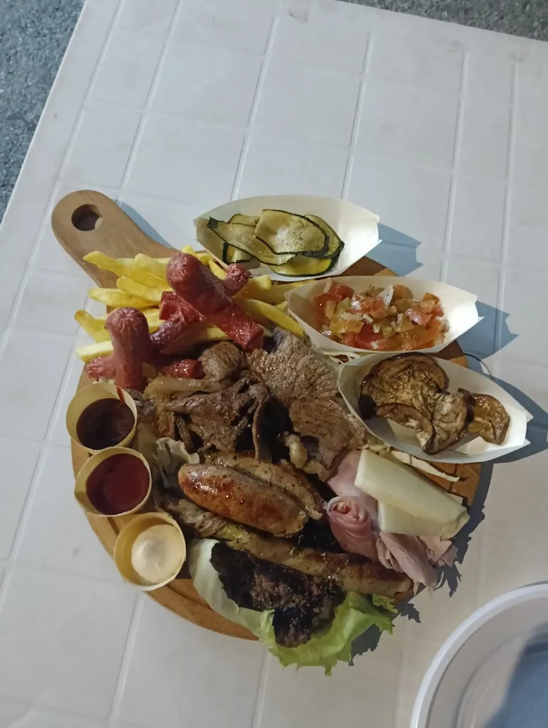 enzo cutilli_ZAA MARIA_Fiumefreddo Sicilia_review