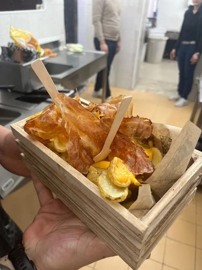 Double G Pizzeria & Hambugeria_Fiumefreddo Sicilia_slider_image_2