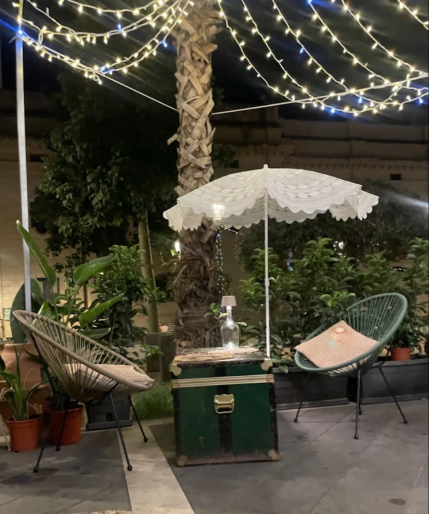 Isolana restaurant in Fiumefreddo Sicilia