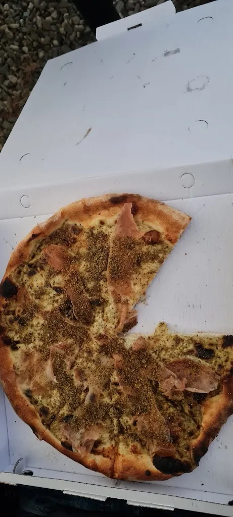 Ivka_Pizzeria Bledi_Fiumefreddo Sicilia_recensione