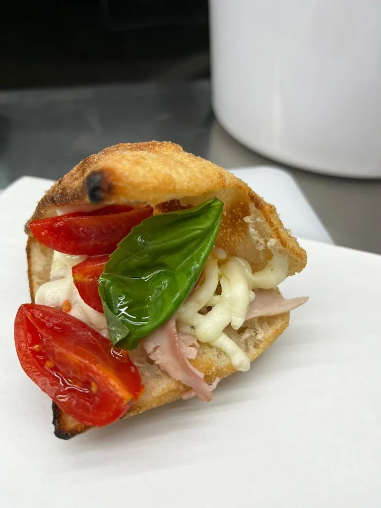 Menu_Food & Food - Rosso Datterino Food Truck_Fiumefreddo Sicilia_image_8