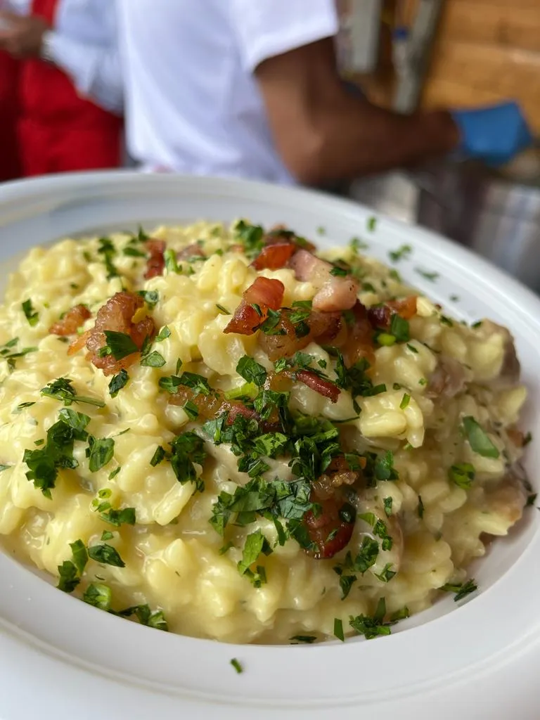 Food & Food - Rosso Datterino Food Truck_Fiumefreddo Sicilia_slider_image_3