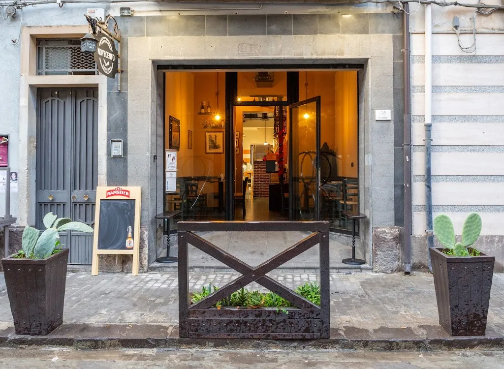 Novecento - hamburgeria food & drink_Francofonte_slider_image_1