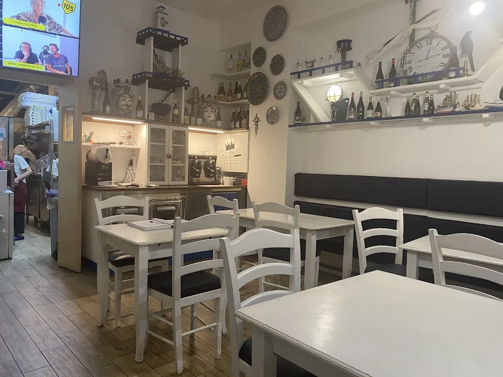 Taverna Re Mare restaurant in Furci Siculo