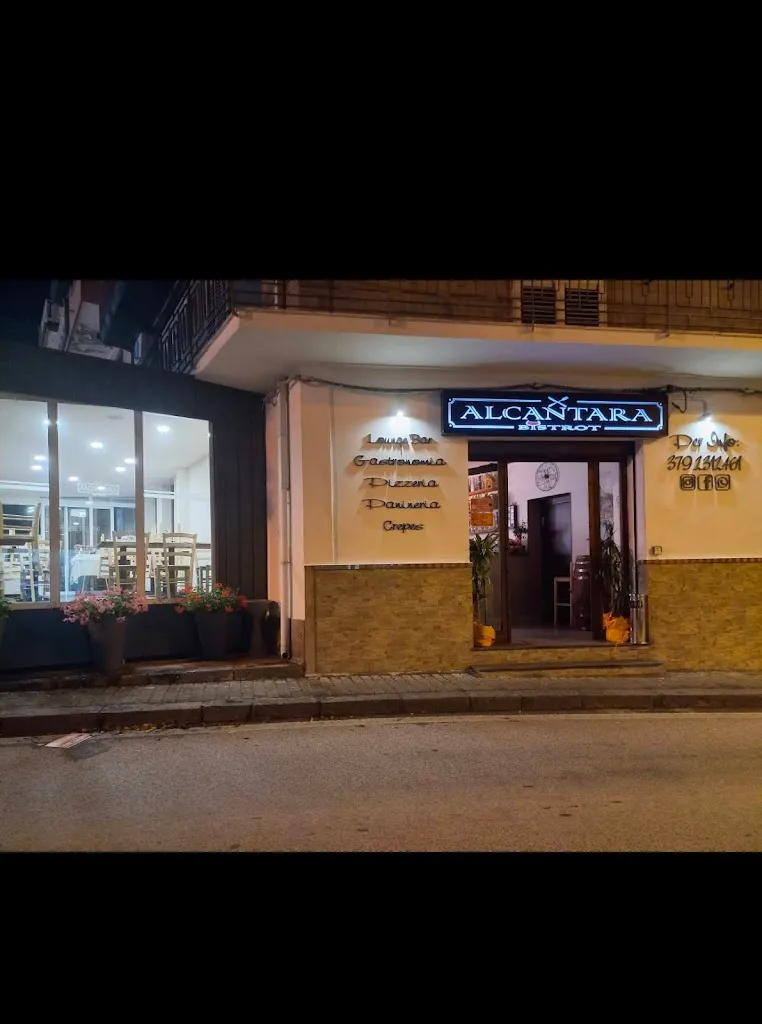 Alcantara Bistrot restaurant in Gaggi