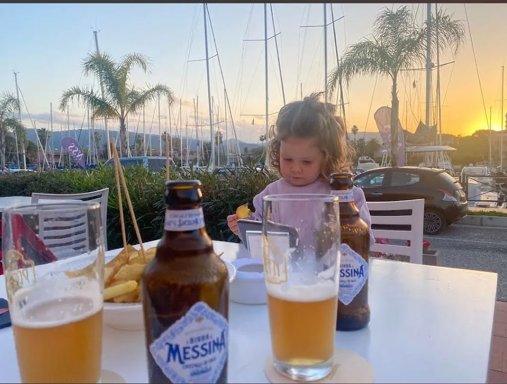 Menu_Casual Restaurant & Lounge Bar_Furnari_image_8