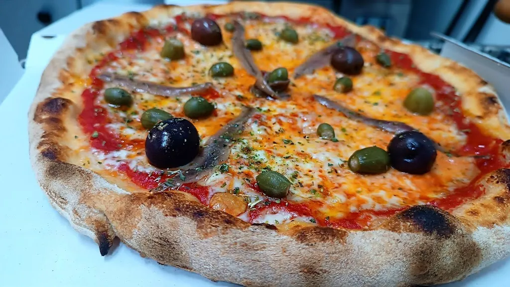 Menu_The Queen_Furnari_immagine_6