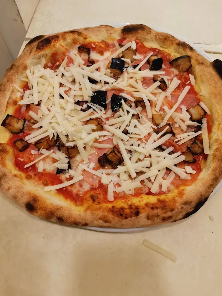 Ristorante La Garitta Di Pacino Giuseppe_Gagliano Castelferrato_slider_image_2