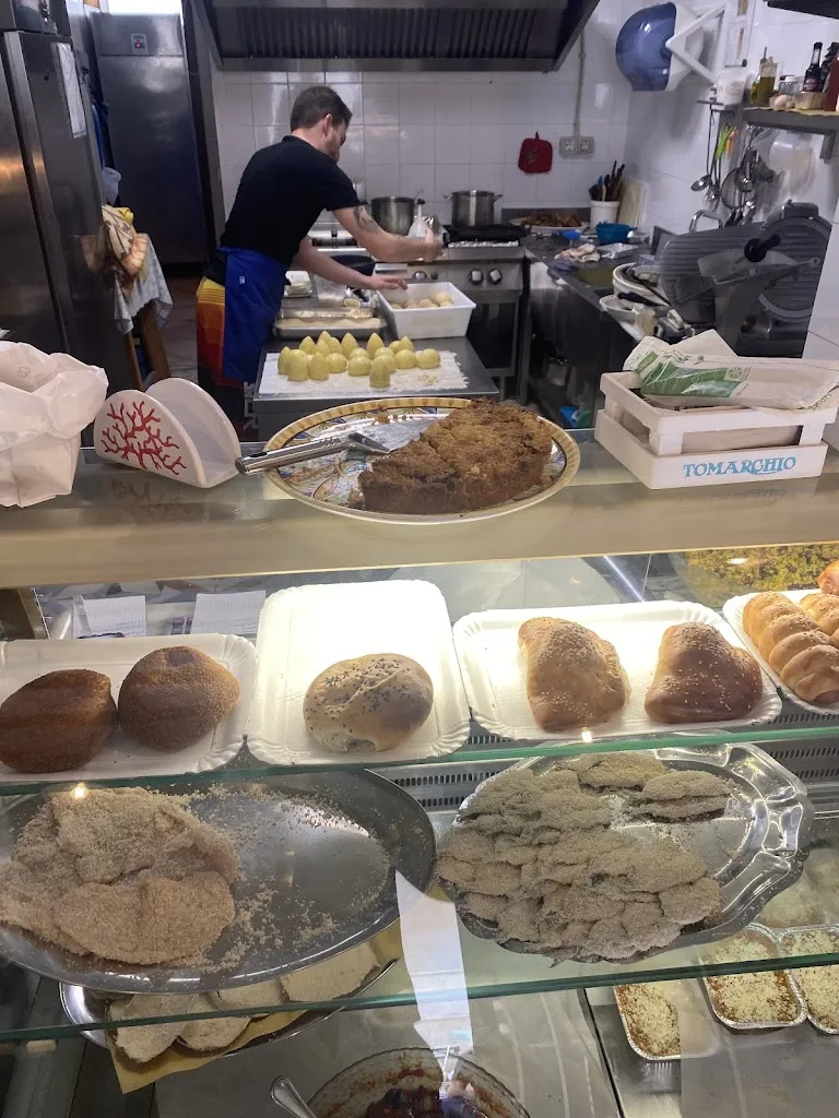 Pieter Decavel_Scialae_Favignana_review