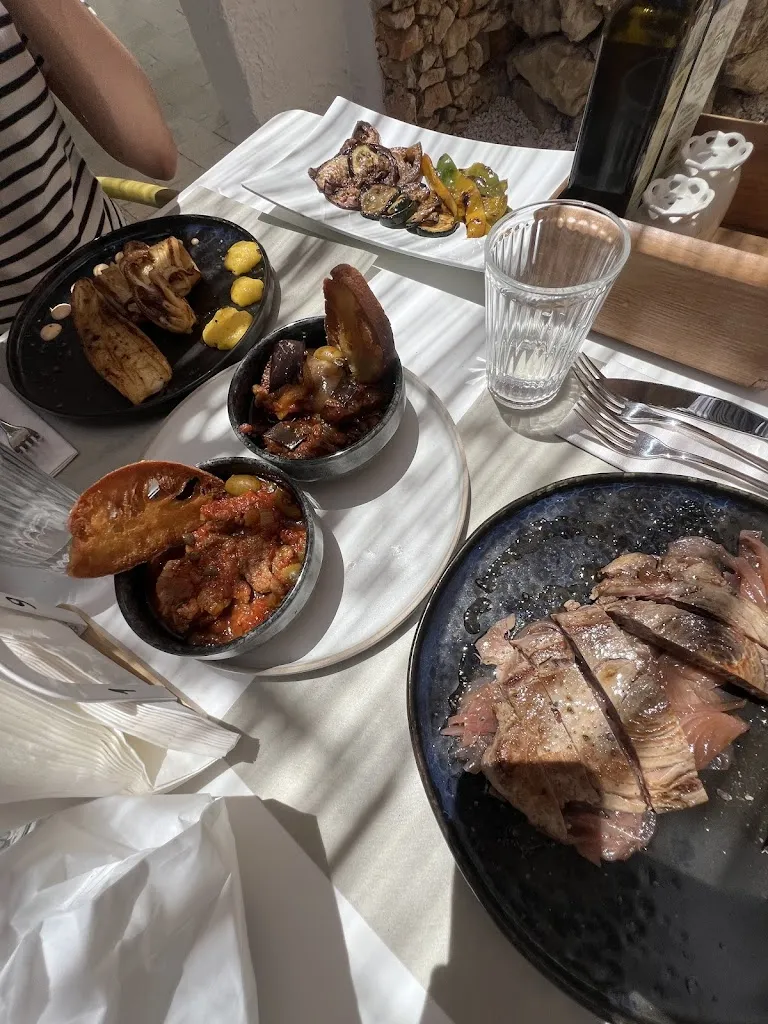 T Müller_Osteria Cavallo_Favignana_review