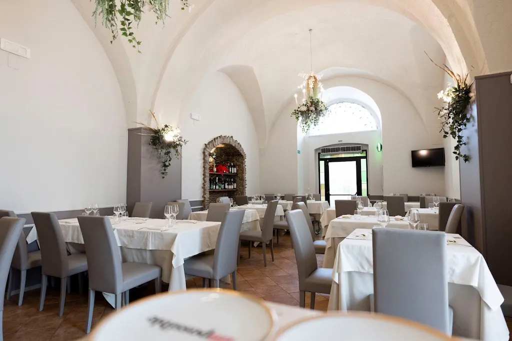 Tibbasta restaurant in Gravina in Puglia
