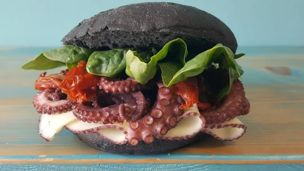 Santi E Marinai_Favignana_slider_image_3