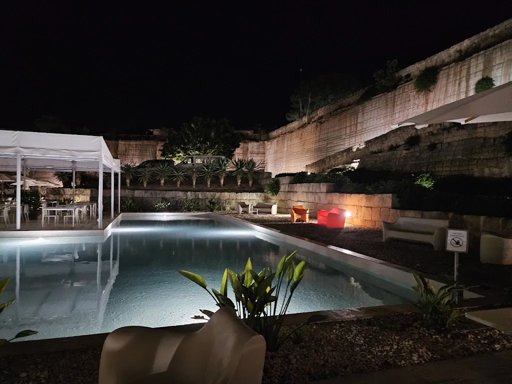 Cave Bianche Restaurant_Favignana_slider_image_3