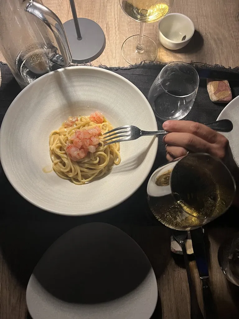 Noa Schlosser_RISTORANTE isola - MANGIÀRI_Favignana_review