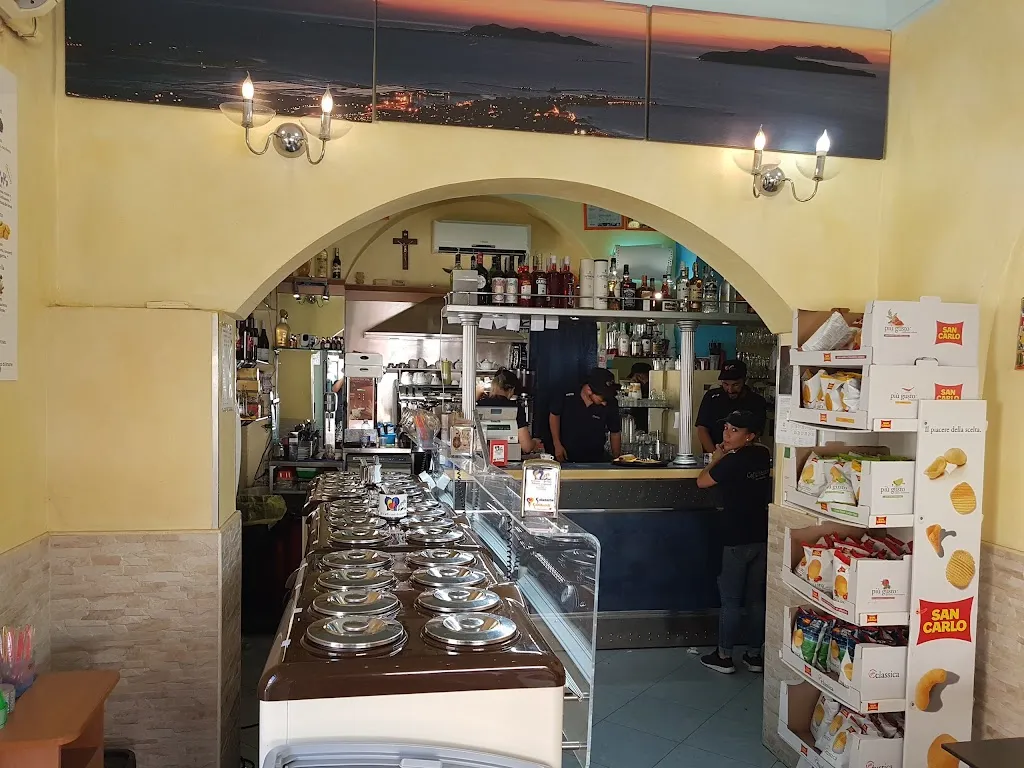 Caffe Mazzini restaurant in Favignana