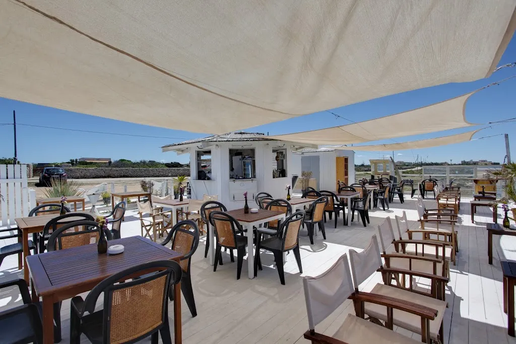 La Costa Sunset Bar Cala Trono Favignana restaurant in Favignana