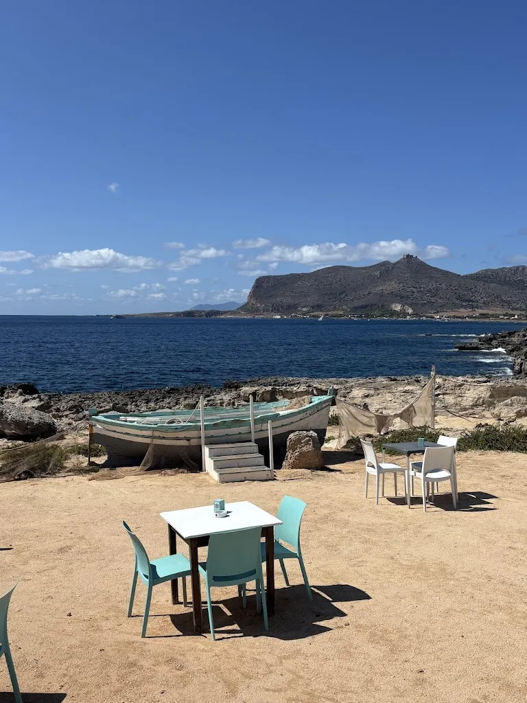 La Costa Sunset Bar Cala Trono Favignana_Favignana_slider_image_3