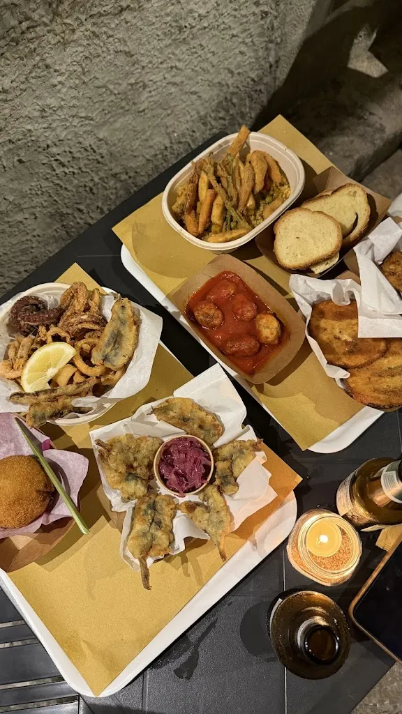 Cuscusera cibarie mediterranee_Favignana_slider_image_2