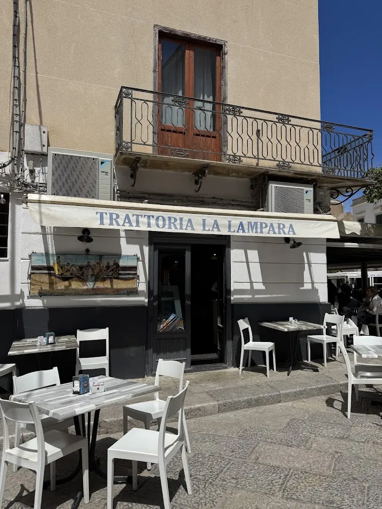 Trattoria La Lampara restaurant in Favignana