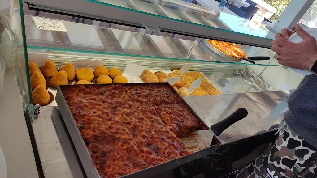 Al burrone food and drink_Favignana_slider_image_3