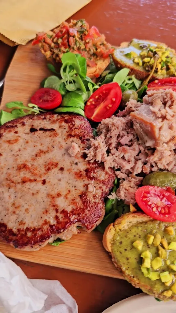 MACELLERIA DI TONNO_Favignana_slider_image_2