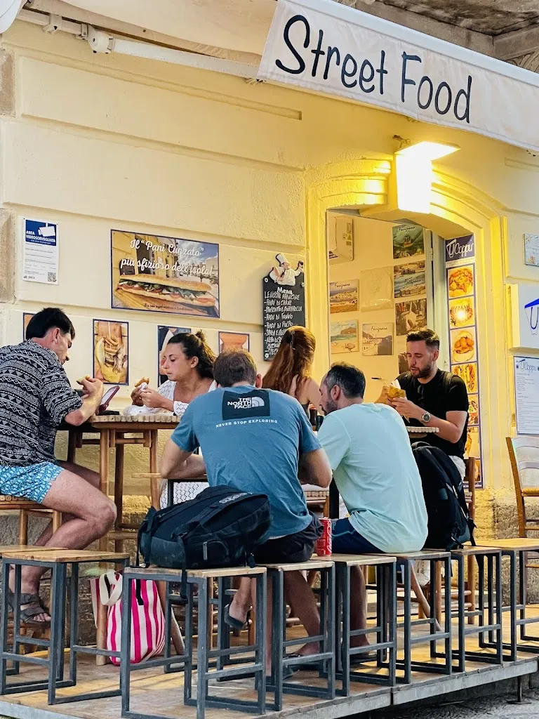 U Coppu Friggitoria restaurant in Favignana