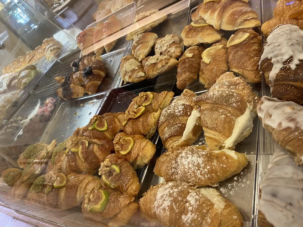 Fabrizio Serafino_Piazza Florio - Favignana_Favignana_review