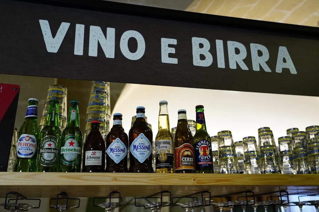 Piazza Florio - Favignana_Favignana_slider_image_1