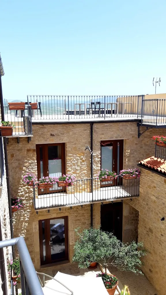 Baglio Tramontana restaurant in Gangi
