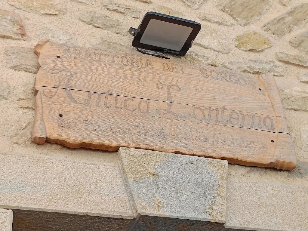 Cezar Tomescu_Antica Lanterna_Gangi_review