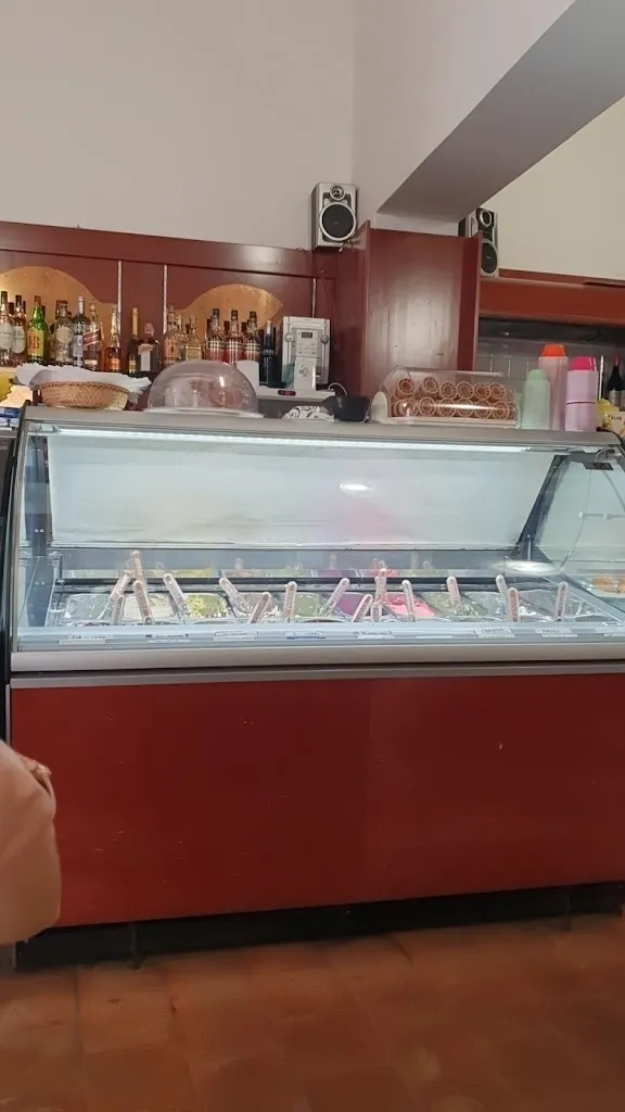 Ian Dalli_Antica Lanterna_Gangi_review