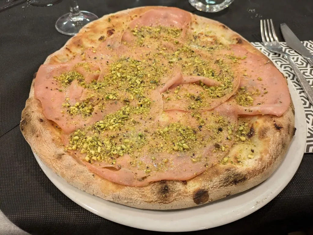 Claudio Malaspina_Divino Ristorante Pizzeria_Gangi_review