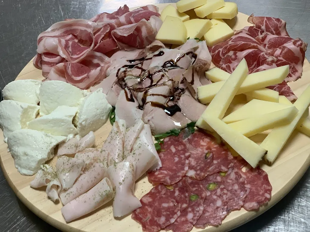 Divino Ristorante Pizzeria_Gangi_slider_image_2