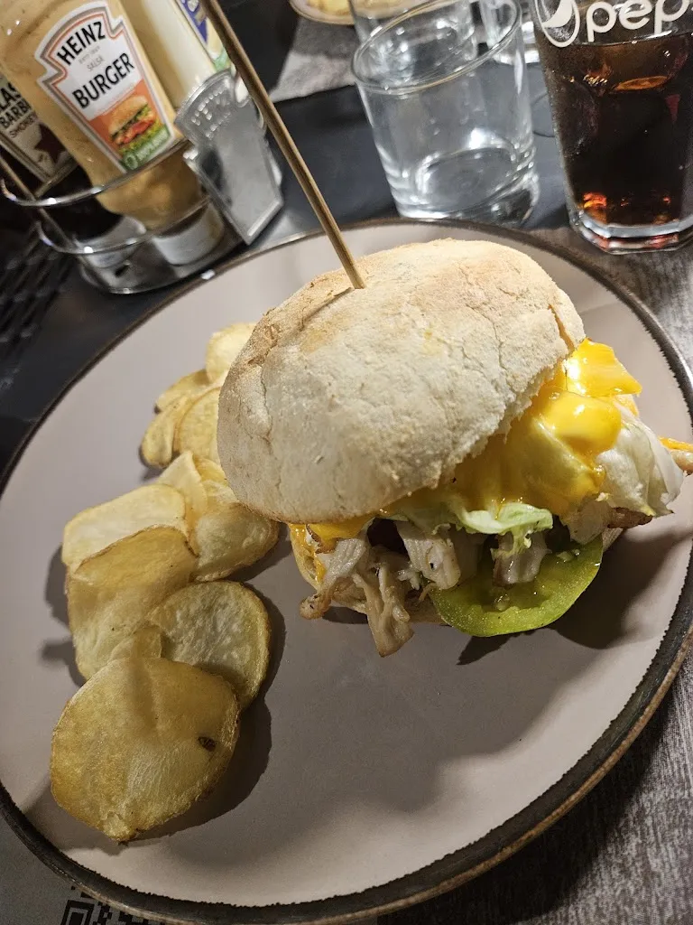 Guglielmo Russo_Old River Pub di Cataldi Angela & C. SAS_Gravina in Puglia_review