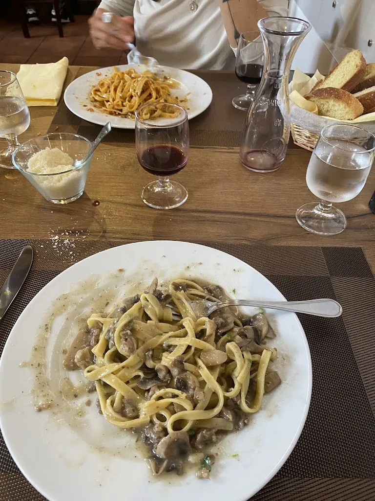 Tom Cooper_rifugio dell'aquila trattoria pizzeria_Geraci Siculo_recensione