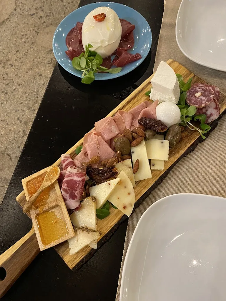 C & D Kunzi_Disìu - Bistrot Siciliano_Gela_review