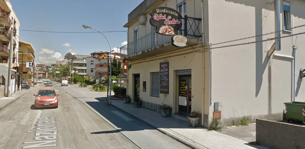 Sfizi e Delizie - Pizzeria e Polli allo spiedo_Giammoro_slider_image_3