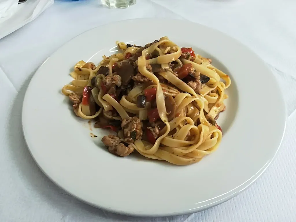 Bar Trattoria Da Zù Totò restaurant in Giammoro