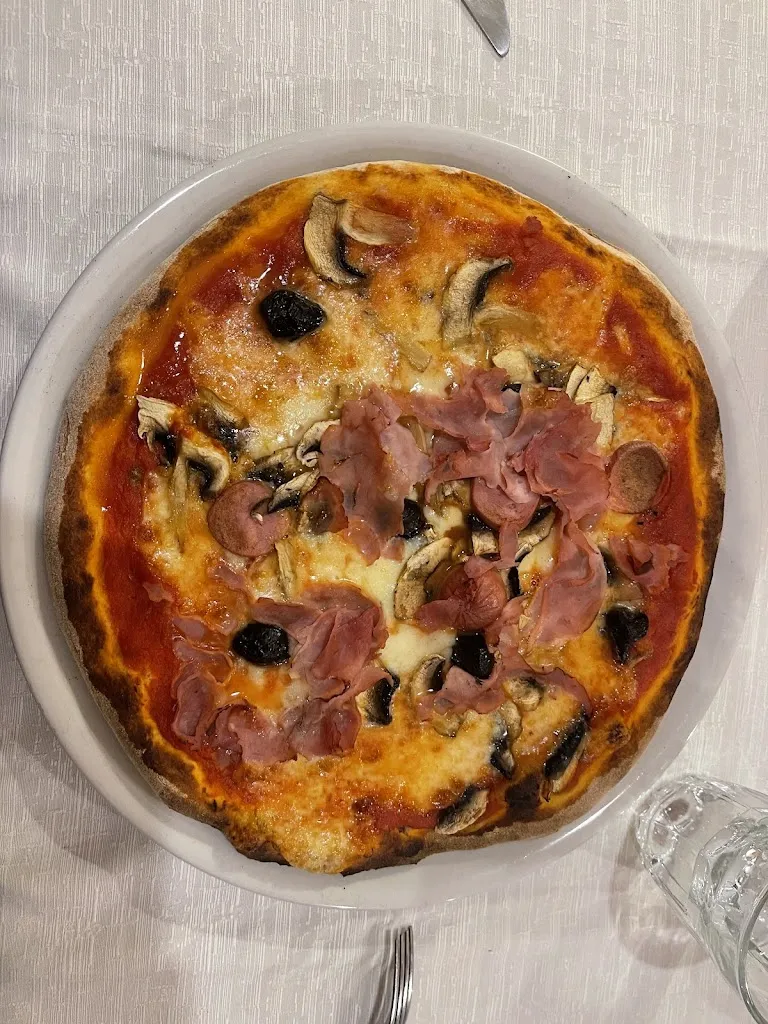 Ristorante Pizzeria Gusto Antico_Giarratana_slider_image_3